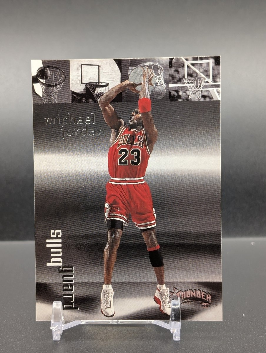 mrvenso's tweet photo. @3bangerbreaks Good morning @3bangerbreaks !

Tonight's new listings will be heavily MJ focused. Listings scheduled to go live starting at 6 so stop by or follow my store if interested. 
https://t.co/wCwqghtxup

Have a great day everyone! https://t.co/MkVXMBkSGF