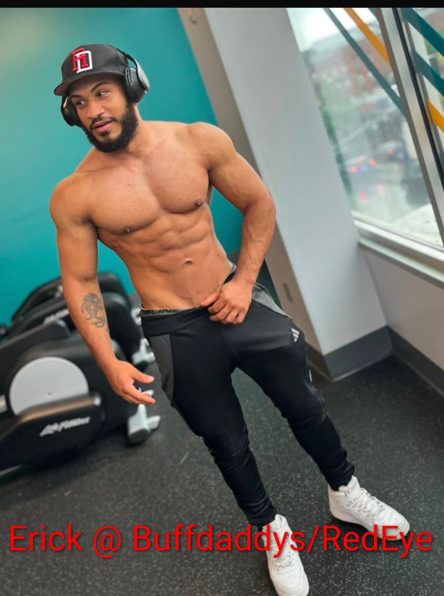 nudemaledancers's tweet photo. This Friday we do it all over again Buffdaddys @redeyeny Late edition of Filthy Fridays. Super Star @SergShepardXXX returns plus many more of your favorite guys. Buffdaddys Got the Beef 🍆#gay4pay #Findom #Nakedclub #Lapdances #footfetısh https://t.co/2admoZYQuq