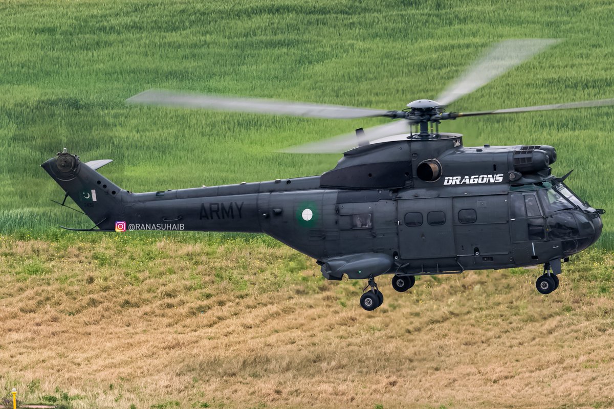 RanaSuhaibphoto's tweet photo. Dragons
#Pakistanarmy #army #aviation
#Pakistanspeaksfact
#LeadsWithHonourCDF #DefenderOfPeaceCDF #SupportOurCDF https://t.co/R4nLfVCNGG