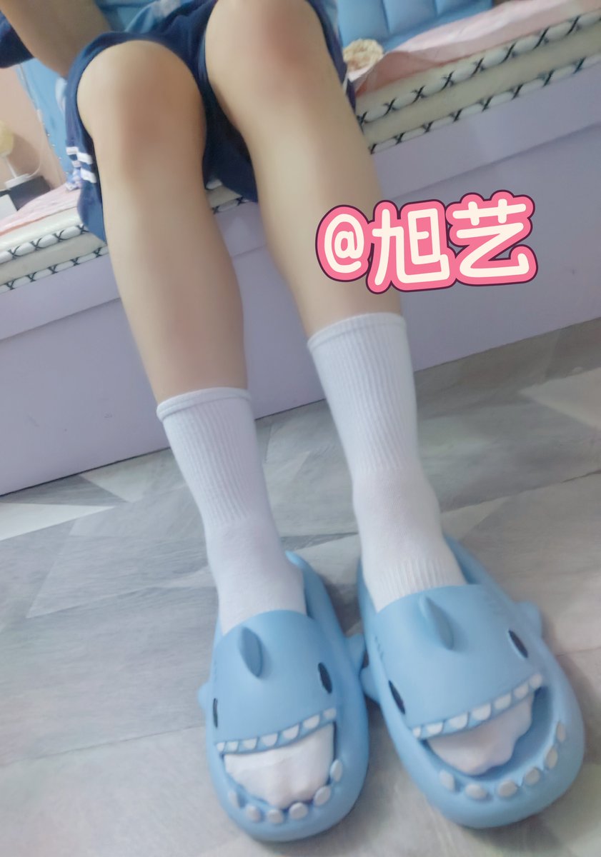 dxkdweisk's tweet photo. 发清水都没有人看了不会我关注我都是来看ss的吧 #白袜 https://t.co/qvsoQpM37D