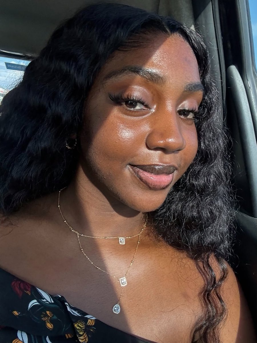 grade1babe's tweet photo. Today's best of the car selfies.

benedicta_wokocha_esg https://t.co/XiLydVrrhR