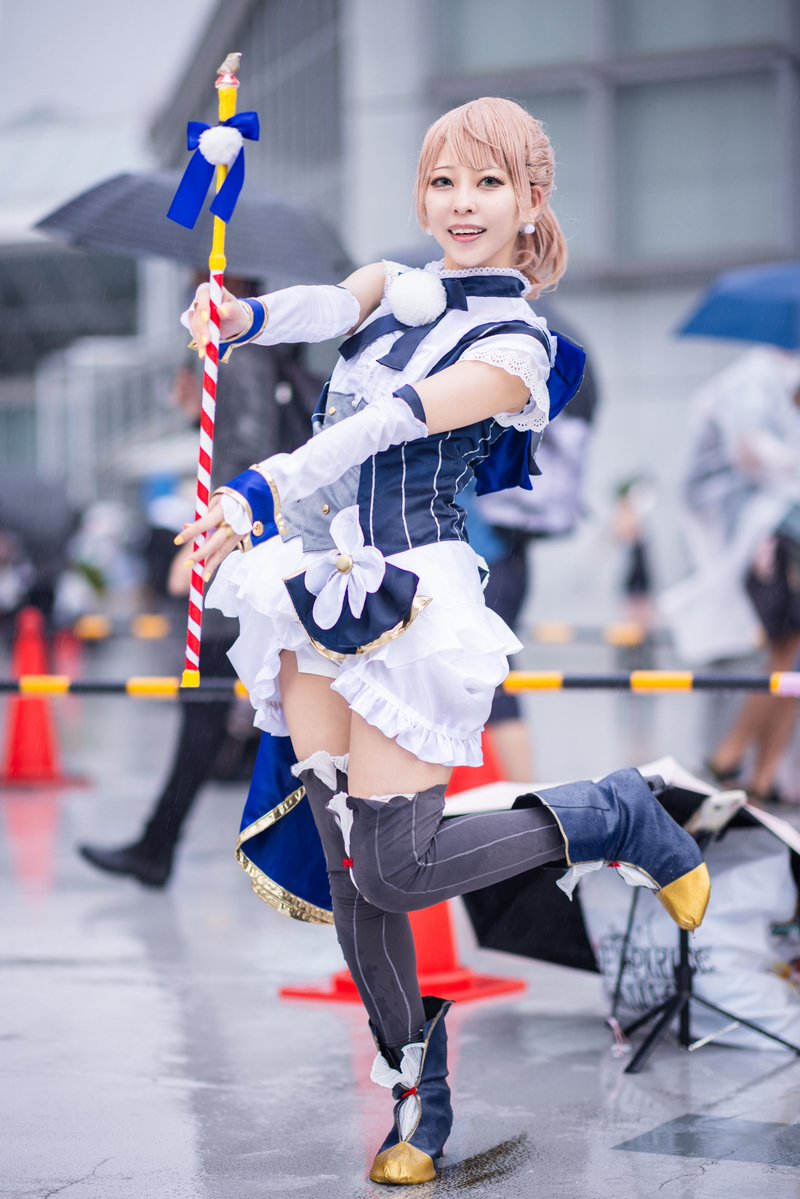 Panda0nin0's tweet photo. Cosplay C108
⚠︎雨のため髪飾りぺちゃんこで写ってません！

しぐれうい 🌂 
WishingUmbrella
サーカス衣装（キャストオフ、ポニーテール）ver

photo📷sin_gさん @sin_g_1008 

 #c108_cosㅤㅤㅤ 
 #C108 https://t.co/l0Ks9UoUmb