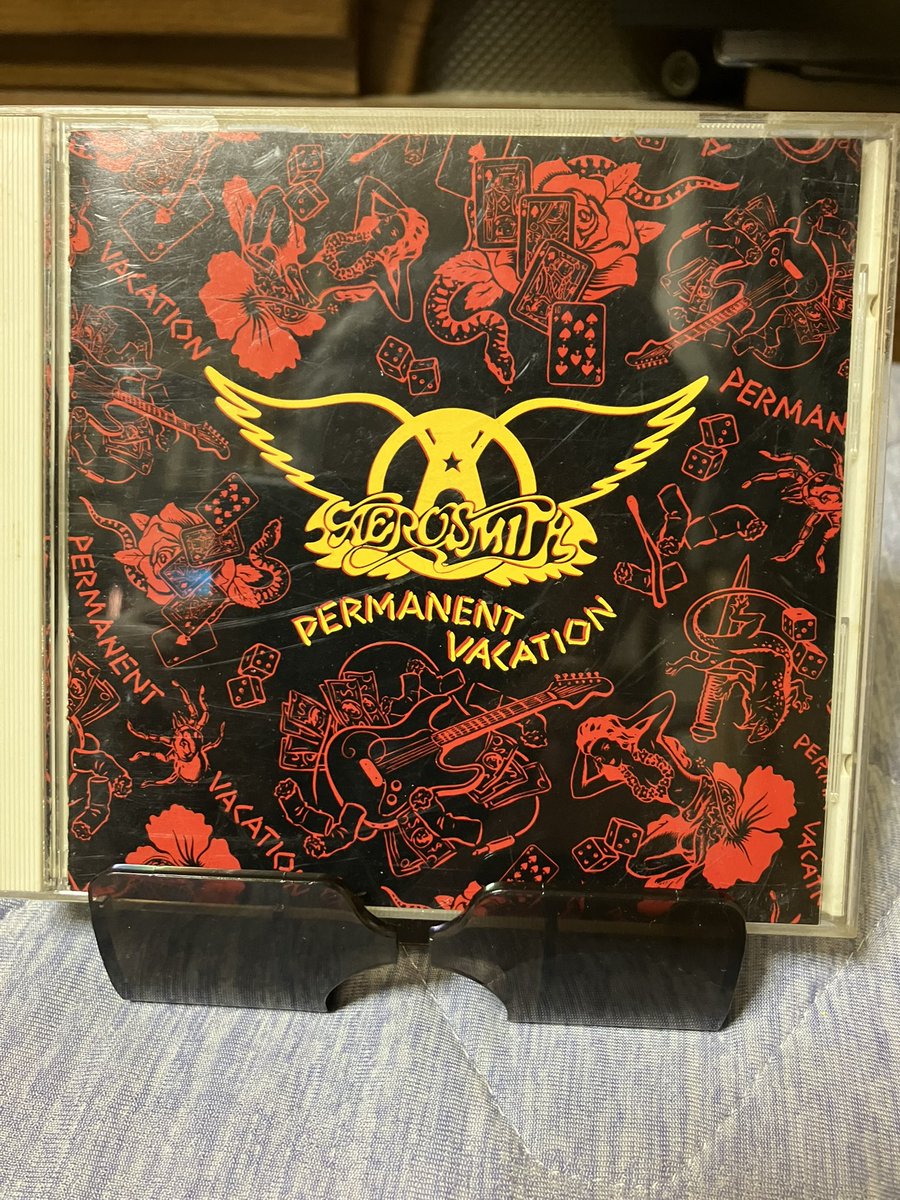 catch1212the's tweet photo. AEROSMITH
1987年
PERMANENT VACATION
アルバムリリース日
「RAG DOLL」

https://t.co/lWaBAnTapJ https://t.co/dnIZBmhgGr
