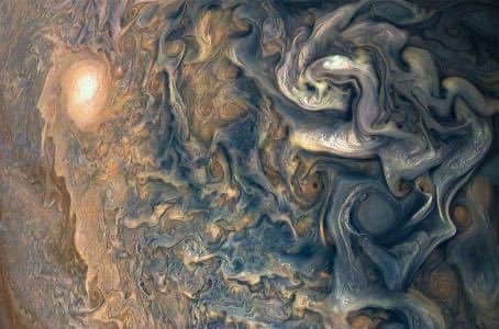 BiancoDavinci's tweet photo. The images of Jupiter captured by NASA look like an oil painting. https://t.co/38vLKow5GL