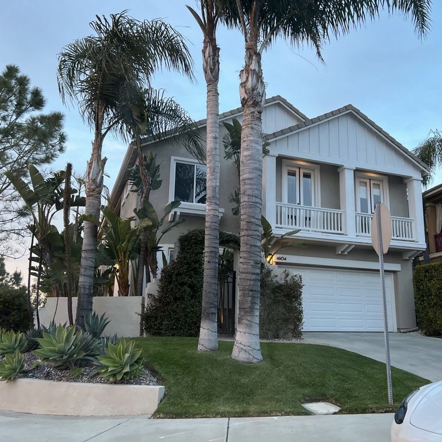 buckshift's tweet photo. ⠀⠀⠀⠀⠀⠀⠀⠀
⠀⠀⠀⠀⠀
⠀⠀⠀i arrived home in los angeles. i missed
⠀⠀⠀this place so much. i love my husband
⠀⠀⠀and our place, but a part of me will always
⠀⠀⠀be here and i'd like to come back as often
⠀⠀⠀as possible. have a nice afternoon. ( ´∀｀)
⠀⠀
⠀⠀⠀ https://t.co/RZsCz90Lqu