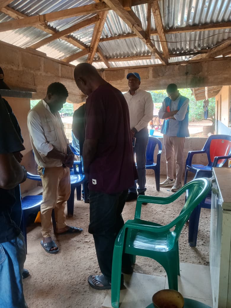 GdhInitiative's tweet photo. 🌱 In preparation for the next planting season, GDH Initiative, in collaboration with UNHCR, met with host community members in Ndok, Zaria.

We discussed strengthening cooperation, supporting farmers, and promoting food security and sustainable livelihoods.
#GDHInitiative #UNHCR https://t.co/LbItP1mTTT