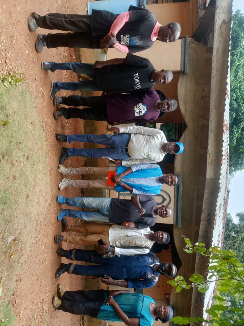 GdhInitiative's tweet photo. 🌱 In preparation for the next planting season, GDH Initiative, in collaboration with UNHCR, met with host community members in Ndok, Zaria.

We discussed strengthening cooperation, supporting farmers, and promoting food security and sustainable livelihoods.
#GDHInitiative #UNHCR https://t.co/LbItP1mTTT