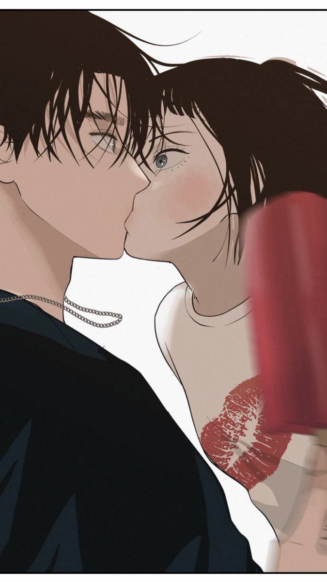 suaebear's tweet photo. do they know that normal people kiss with their eyes closed https://t.co/y361GW4EPf