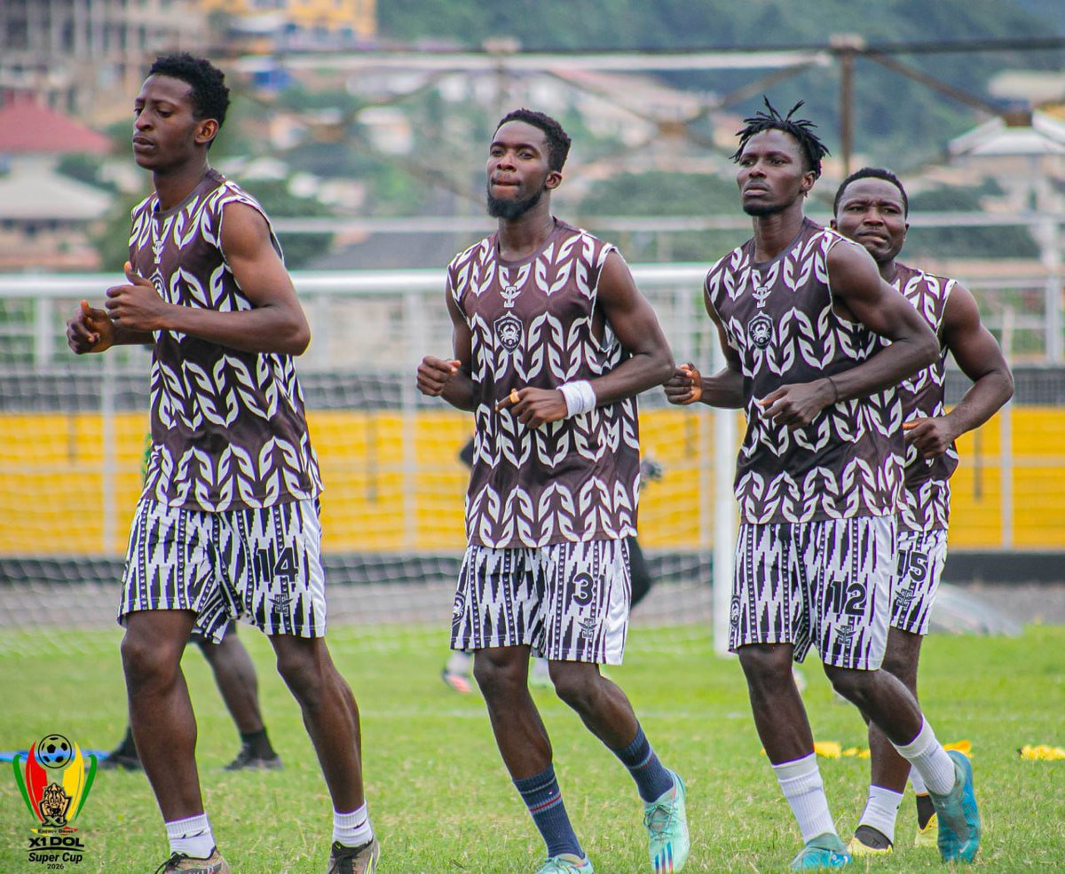 DivisionOneGH's tweet photo. Warm-up 

Semper Fi vs Ebusua Dwarfs 
3pm 

X1 DOL Super Cup Final 🏆 https://t.co/fPB6Ed3jx6