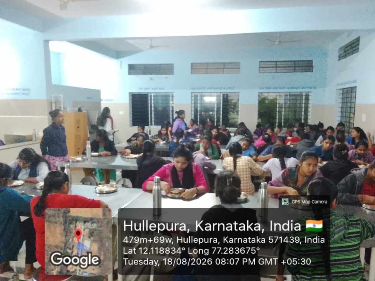 PUHanur's tweet photo. To day dinner https://t.co/M6hsdfGz21