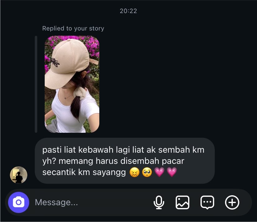 nooraeby's tweet photo. pacar kalian suka komen story kalian gak si?? liat pacar aku 😭🫵🏻 https://t.co/bAzRVHEN7J