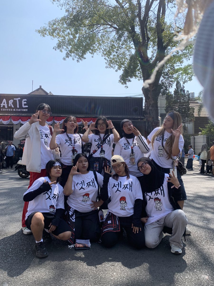 astinice's tweet photo. Pertemuan Shotties Malang &amp; Shotties Surabaya di CFD kota Malang 

#LNGSHOT 
#latepost https://t.co/KQIWyAGOyi