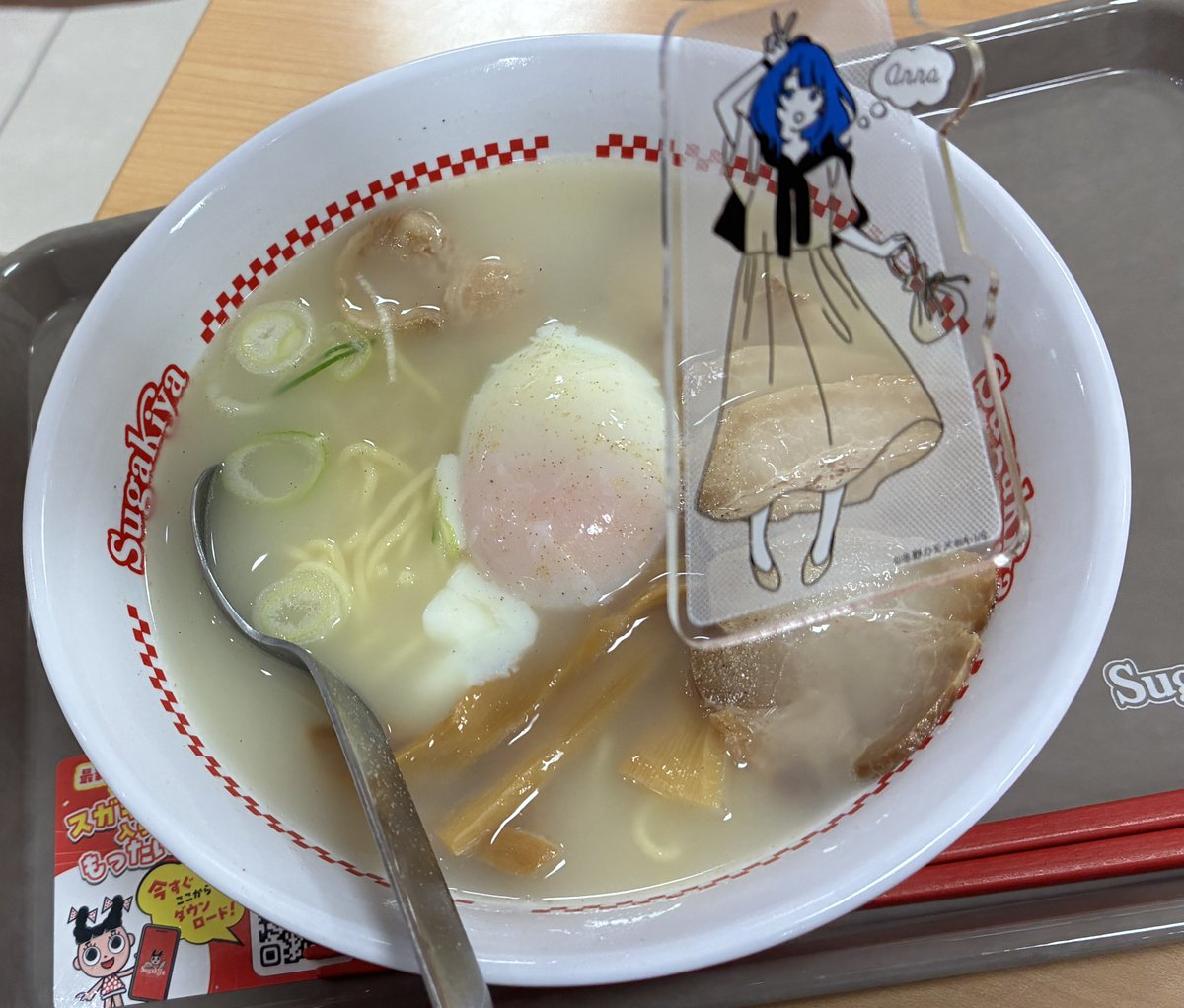 amamori_takibi's tweet photo. チャーシューコーデは淑女の装い
ラーメンと脂は八奈見さんを輝かせます🍜✨ https://t.co/WHjhkyITs7