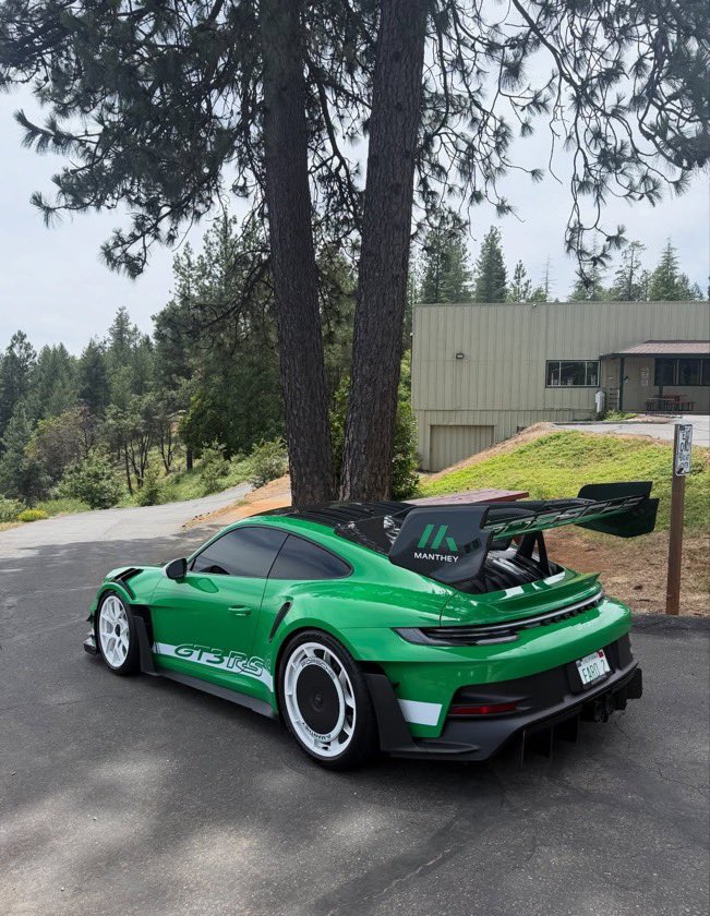 KojoForex's tweet photo. One day! 

My Dream 😴 💭 will come true 🚶🏾🚀 https://t.co/jBhi9DKMQV