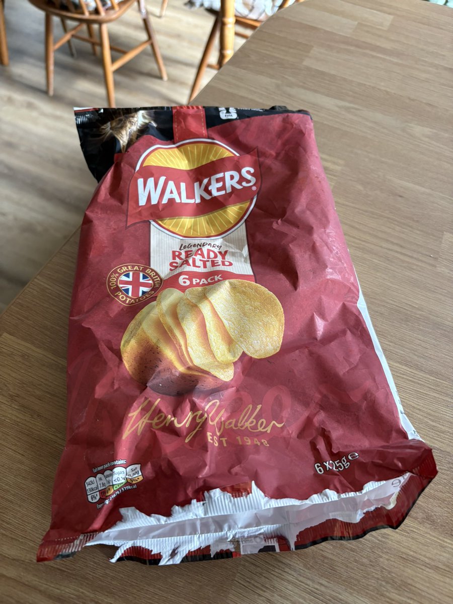 waka_walker's tweet photo. @RichieFirth Not sure I am embarrassed Richie but I can demolish a six pack of walker’s ready salted very quickly https://t.co/wcCY8wMmfX