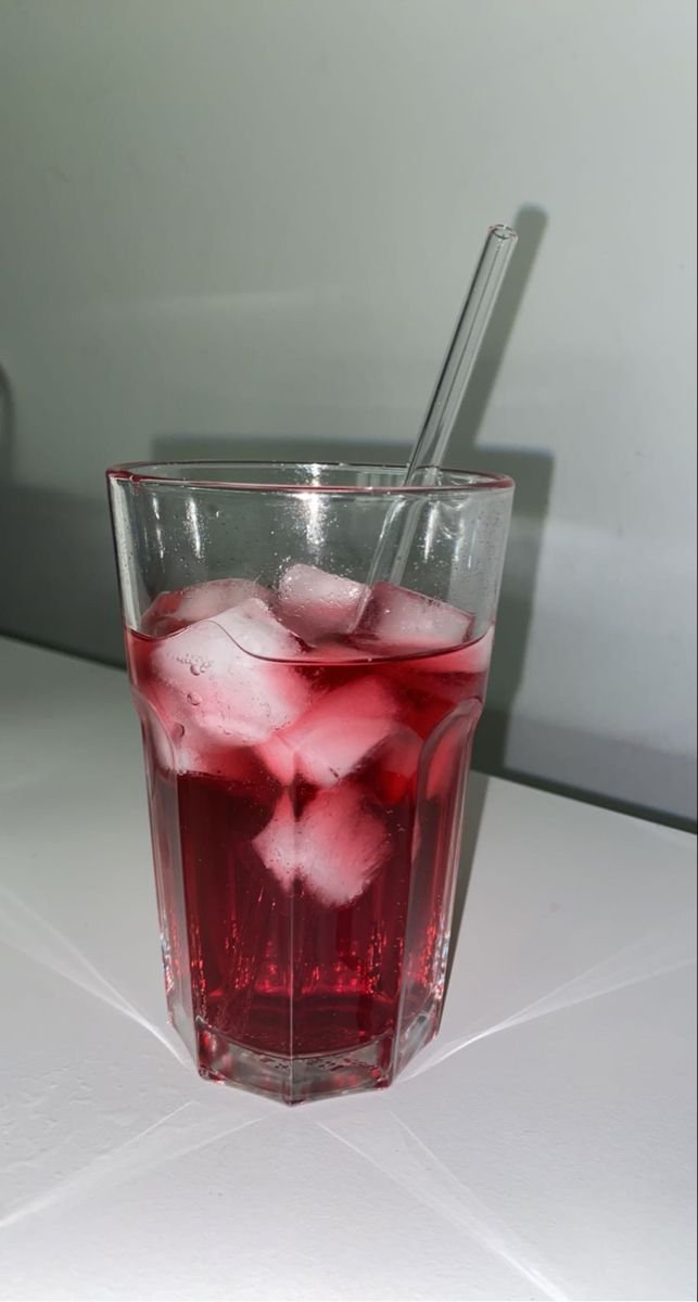 suraysudin's tweet photo. korang perempuan kalau jenis selalu struggle dengan keputihan, please lah try cranberry ni 😭. aku makan malam, esok siang tu perghhhh macam-macam keluar weh 😭 

aku teruskan makan sebulan, keputihan makin okay pastuuuu... spender pun rasa lagi kering, takde dah bau masam 🥹 https://t.co/eJp1UIipXB