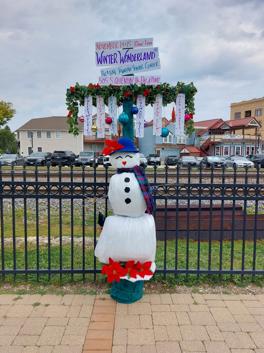 PalatineIL's tweet photo. Beautification Commission is hosting the Scarecrows on Parade contest as part of @PalatineRotary's Oktoberfest! Any Palatine family, business, non-profit, school, sport, or group may participate.
A few frames are still available! Call Public Works (847) 705-5200 for pickup info. https://t.co/wb7Oj2Lkw0