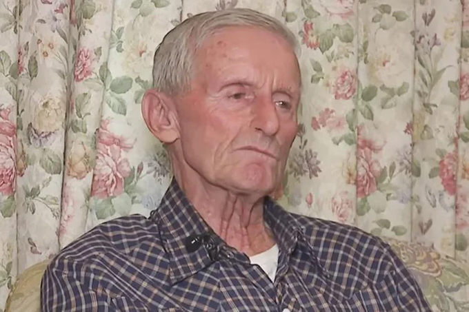 Rainmaker1973's tweet photo. This is Mervin Raudabaugh, an American farmer who turned down $15M to build a data center on his land. Instead, he sold it for $2M to a farmland trust to protect it as agricultural land forever. https://t.co/Wq8eulKRYh