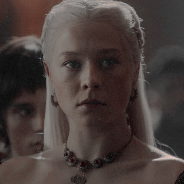 OfQueenDragon's tweet photo. An independent portrayal of Rhaenyra Targaryen for the House Of The Dragon verse. Ships with chemistry; Planned Ship. Multi-Ship. Penned By #VioletHexes. https://t.co/DqvqpEyOKK
