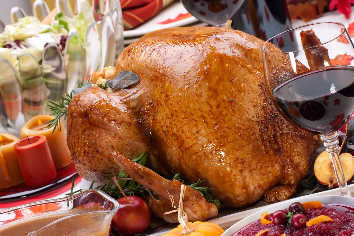 norikobiwa's tweet photo. This Thanksgiving, our special roasted turkey feast comes with creamy mashed potatoes, cranberry sauce and homemade pumpkin pie — only for the holiday week! https://t.co/mPOeN7K5fq