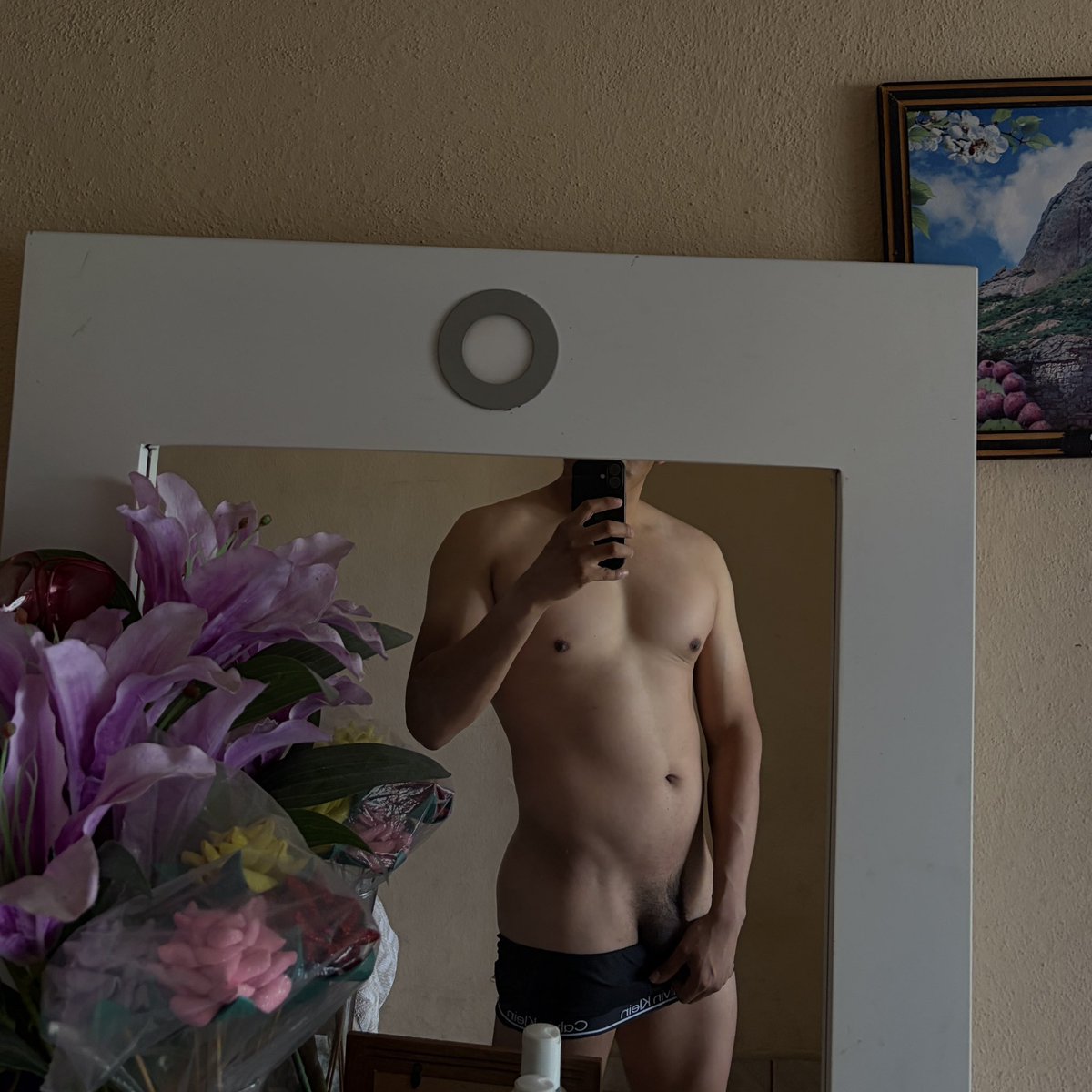 ErickAlex618's tweet photo. regresando de entrenar. 🥵 https://t.co/wkh87rEGXc