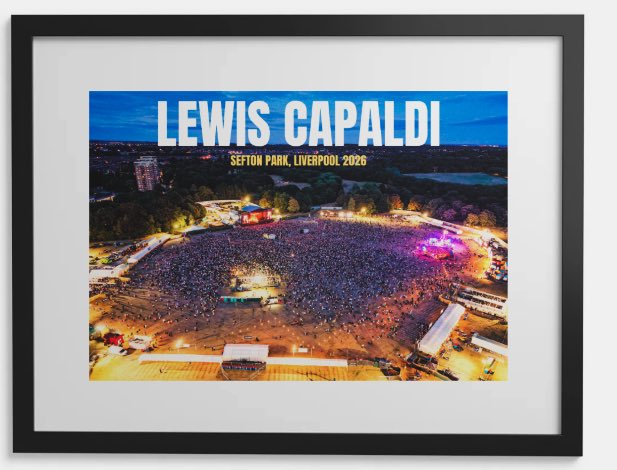 EagleEyeLvrpool's tweet photo. 🚨 EXCLUSIVE aerial shot of Lewis Capaldi at Sefton Park, Liverpool. 

You were there, now keep the memory. Available as a digital image and A4&amp; A3 print

Perfect gift or memory from an unforgettable night!DM us for details

#liverpool #lewiscapaldi #music #concert #fyp https://t.co/XlvephQNtJ
