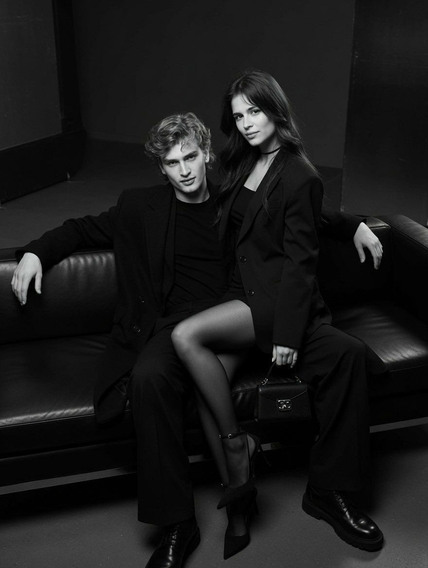 beyzdegilim's tweet photo. ata ve helinin uyumlarini dergi kapaginda gormek istiyoruz

AtaVeHelin DergiÇekimi https://t.co/z8ZPJiJo8w