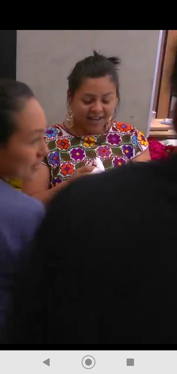 odaliscaroquera's tweet photo. Mmmm Observé, #PublicoInteligente ... aquí hay #Gato #Encerrado entre el #Shippeo en el #Mundo #Turbio de la #CasadeMasterChefMx que ven los #Ojos de la #Predecible #Flor de las #Cinfiancitas del #Turbio #Lancer la #OladeMar...dejan mucho que #Decir .. https://t.co/7DNZQaauJw