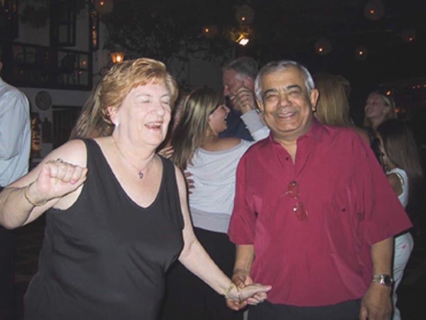 SimonMajumdar's tweet photo. Mum and Baba dancing makes me both happy to see them having a great time and sad because I took the picture and turned down the chance of dancing with my mum. I wouldn't get chance again. Whenever you get the opportunity always (even if you are not good at it) dance with your mum https://t.co/Pcb8ubdVlC