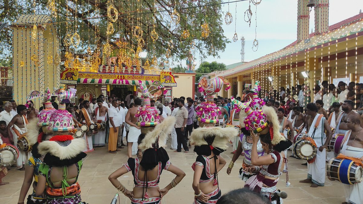 karakattamhdt's tweet photo. New video out now On YouTube 

https://t.co/jyyyZIf9a1

#karakattam #skmariammal #nathaswaram #tamil #dance #nayandi_melam #கரகாட்டம் #கரகாட்டம்_நையாண்டி_மேளம் #கரகாட்டடேன்ஸ்  #ரேவதி #காரத்தி #கரகாட்டம்2026 #2026karakattam #newkarakattam #hdkarkattam #karakattamhd #munies #kalees https://t.co/OHahGm4gde