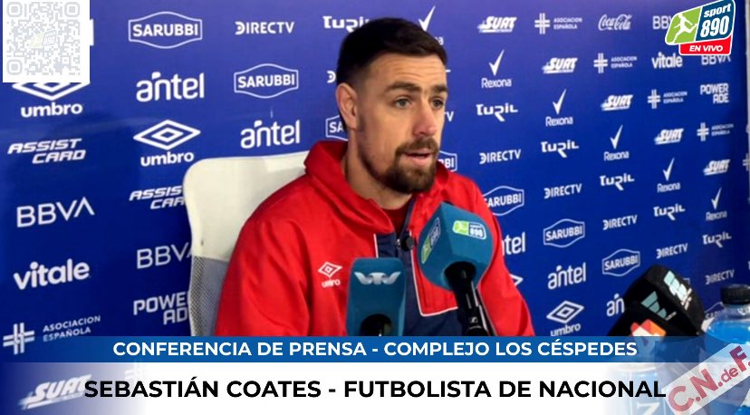 nicodauson_'s tweet photo. “No entiendo porque si están en pareja no tienen fotos o historias destacadas con la pareja, uno no puede andar adivinando.”

🎙️Sebastian Coates en conferencia de prensa https://t.co/3wglYzhqEq