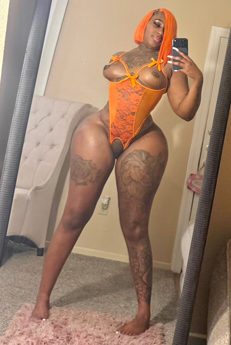 shacoria__'s tweet photo. Fat ma 🐱🧡 https://t.co/UyLjDQAyRj