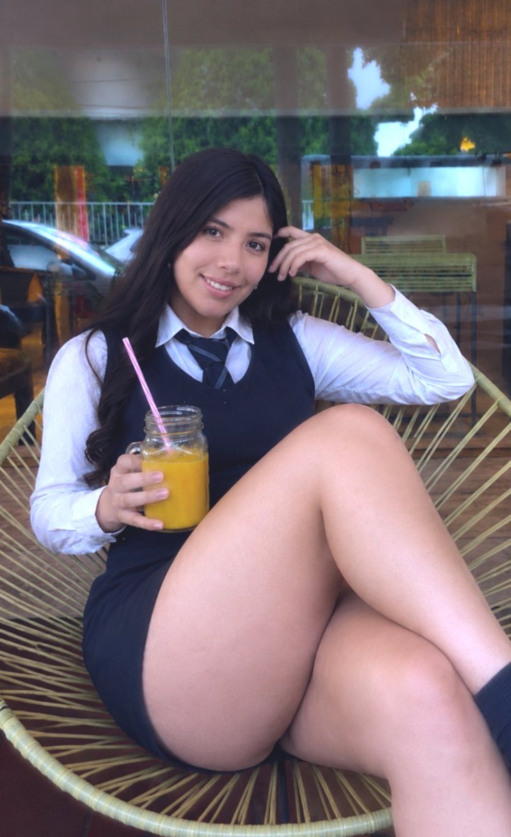 gabrielapradah's tweet photo. Me gusta❤️ si amas a las colegialas https://t.co/IoartiKycw
