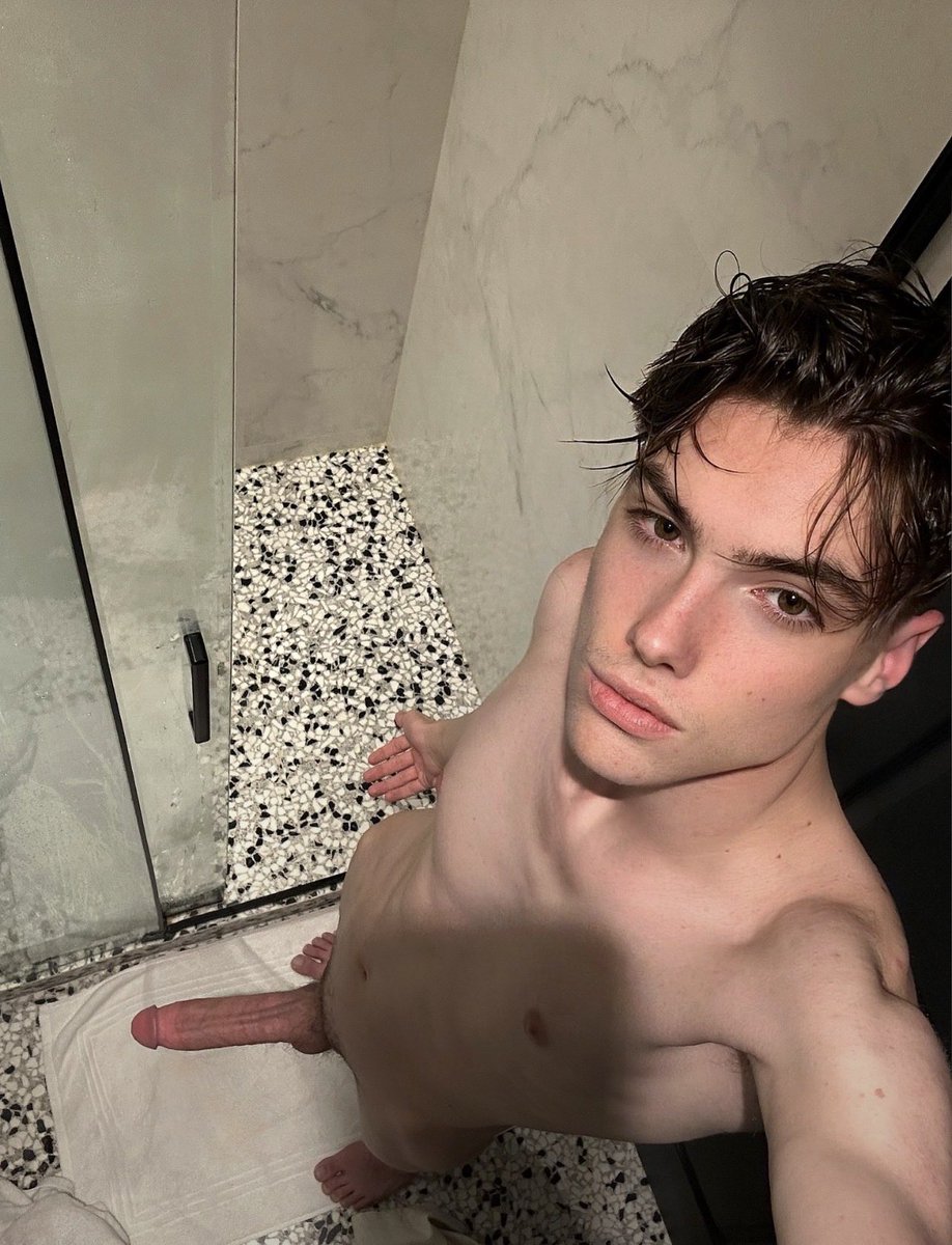 maxence_hotz's tweet photo. 🚨GENERAL ALERT
It's decided, In 72 HOURS, I'm deleting all my OF content
It's now or NEVER to see everything on my page before it's all gone forever.⏳🔥 https://t.co/7CI5bKWdk0