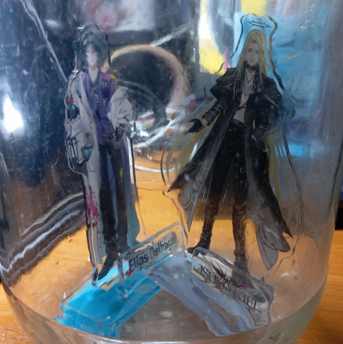 Lefu_chan_pog's tweet photo. FINALLY LAMENTUS DEBUT MERCH ARRIVED
Look at my beautiful oshis<3
#Dealborne #AshMERCHiel https://t.co/aRNKnBJsnP
