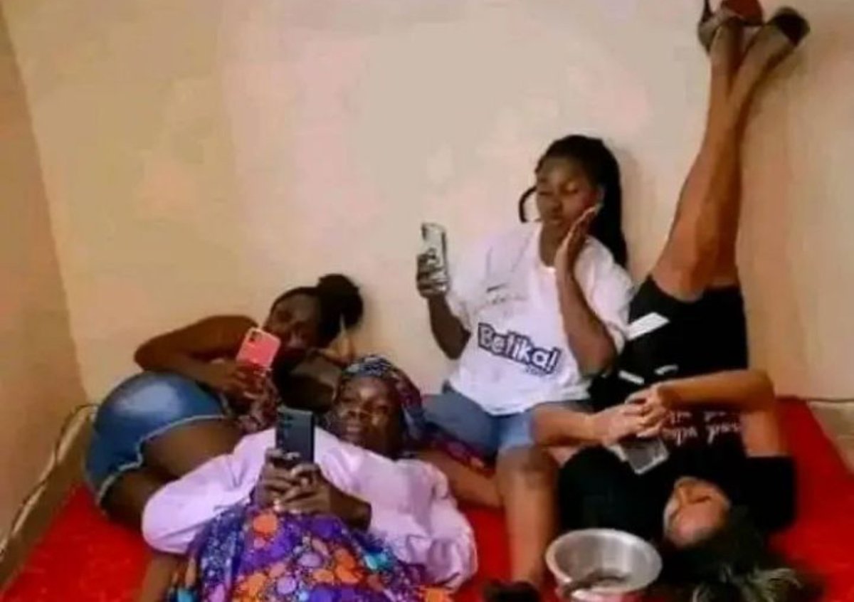PrinceAdotimi's tweet photo. I can never date a broke guy, na them be this 😂 https://t.co/jNSutjrYCB