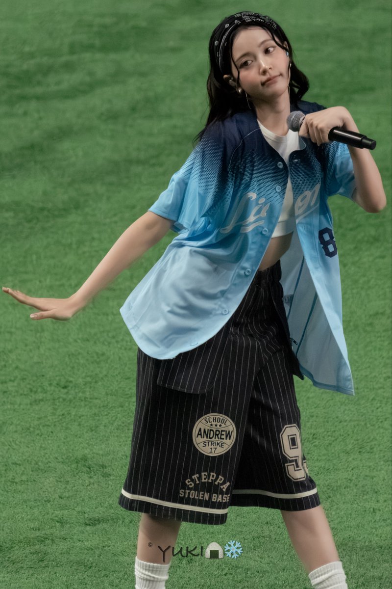 im_not_aerichan's tweet photo. 260818 東京ドーム アオフェス2026 

お顔も手もかわいいのなんで🥹🩵

#CARMEN #카르멘 #カルメン #Hearts2Hearts #하츠투하츠 https://t.co/FVe9cvCTIW