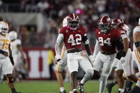landenwade_d1's tweet photo. After a great conversation I am blessed to receive another D1 offer from the university of Alabama #atgtg✝️ @HogsandDawgs @bashagridiron https://t.co/KL439UvpPK