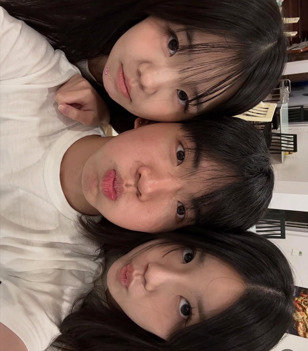 bamlabooo's tweet photo. ไมโครเวฟบอยยยย วันเกิดน้องอยู่กับครอบครัวนินา ⭐️🤲🏻💗
//enjoy na kubbb 🍎

#keenkeno https://t.co/I7BDFGaHyq