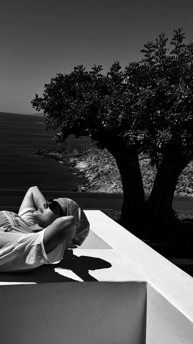 yildizvids's tweet photo. summer girl ☀️ https://t.co/kLllUIJU8w