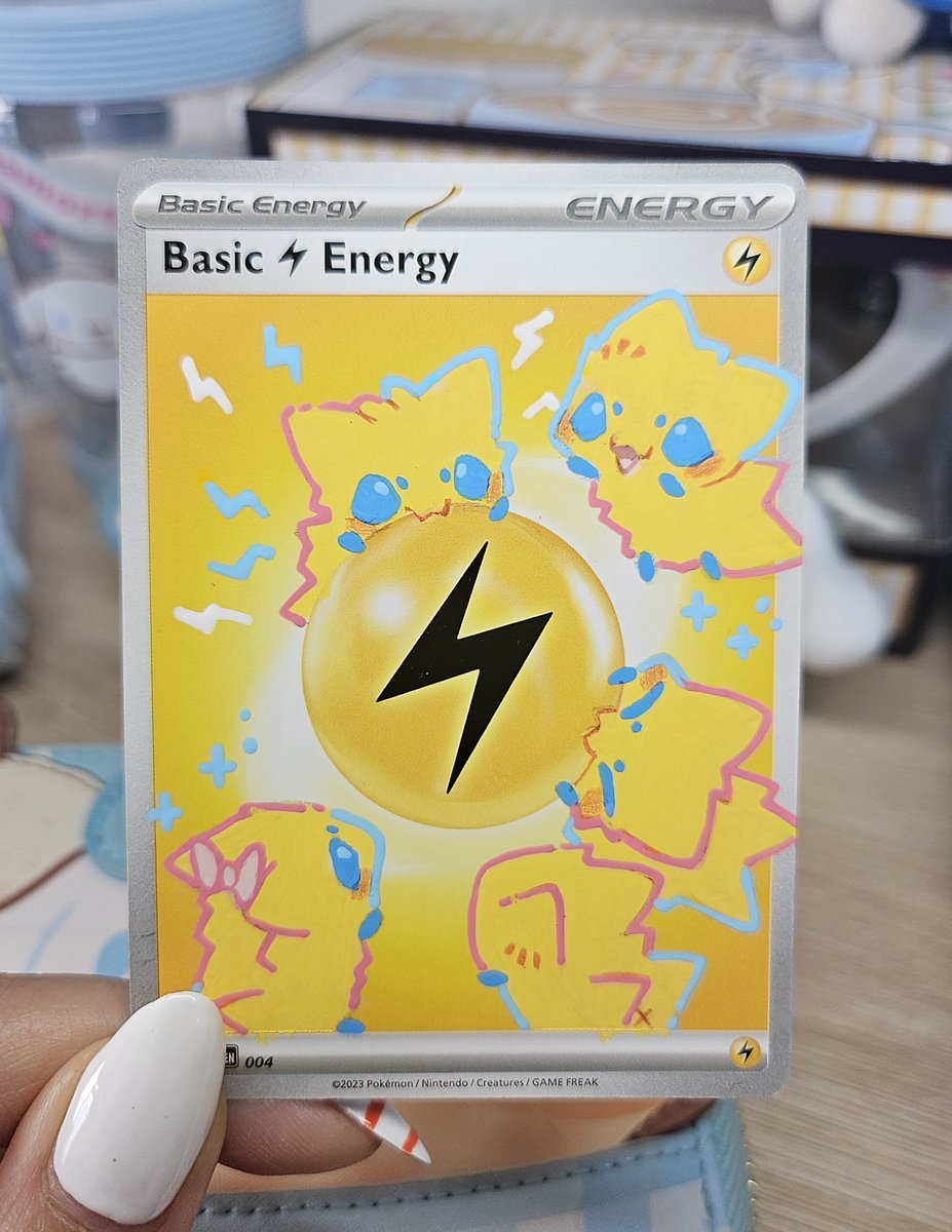 cinamoncune's tweet photo. Day 2 of practicing to draw on pokemon cards! https://t.co/E0XjwF6j2q