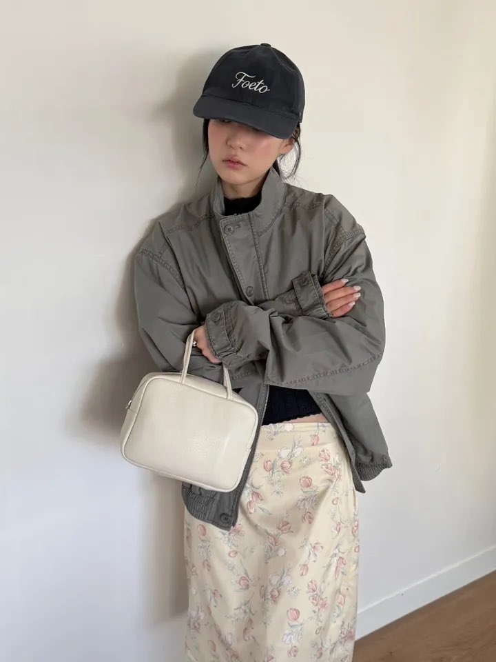 Ouxlvx3's tweet photo. 눈여겨보고있는 가을 아우터 네가지
오직이것만을위해가을빨리왔으면좋겟다 https://t.co/nZLL8ZirET