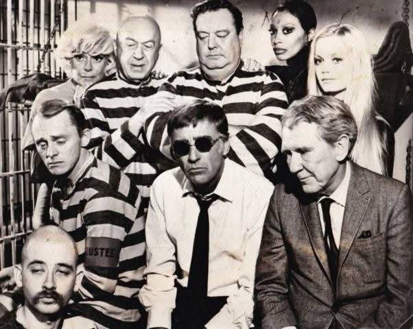 Hero_GM02's tweet photo. Skidoo, 1968 #movie https://t.co/Jeu0NzcheB