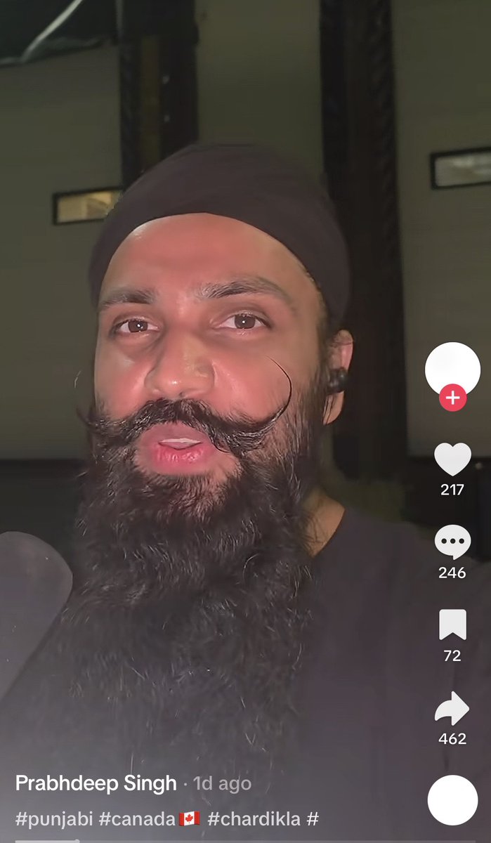 bears_aware's tweet photo. His name is Prabhdeep Singh.
He should also be fired from his commercial truck driving job for filming vlogs while driving. https://t.co/J1EhI40xfo