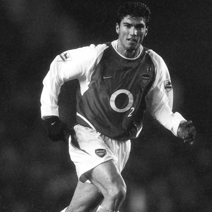 Gunnersc0m's tweet photo. Remembering José Antonio Reyes who was born #OTD in 1983. RIP José. https://t.co/33uFgrrqu8