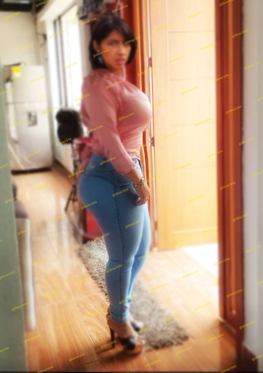 MilfSilvia's tweet photo. They like my whore body

#whore #puta #milf https://t.co/12WeLczF0J