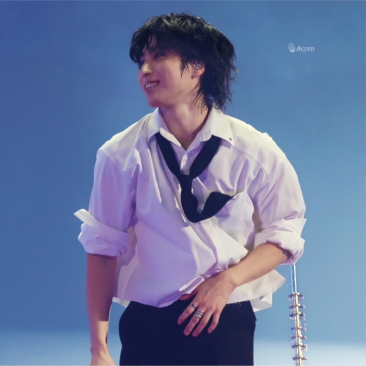 hjspopbase's tweet photo. #HAN Jisung has been nominated for the ‘Popular Male Solo’ award at the SPOTV Awards, marking his 7th solo nomination of the year. 

— Despite accumulating all these nominations, JYPE has yet to acknowledge or promote any of them. https://t.co/5AGjppYU6x
