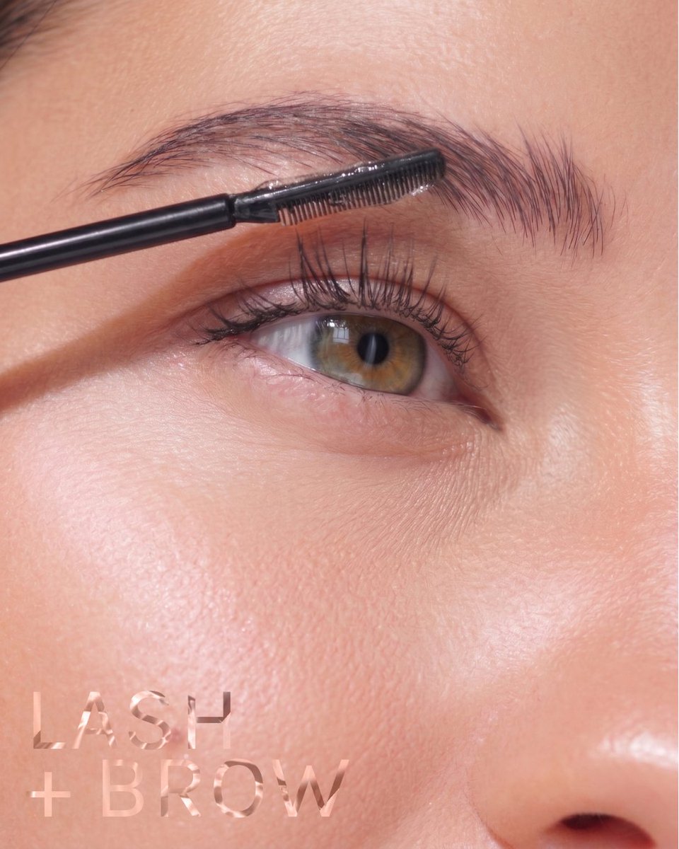 shopmissa's tweet photo. Meet your NEW everyday staple: the Clear Lash + Brow Mascara! ✨ Add the appearance of fuller, defined lashes + brows with our precision comb applicator. Our clean formula is completely free of sulfates, alcohol, and parabens! 🌿 https://t.co/QAbbrb7oxd