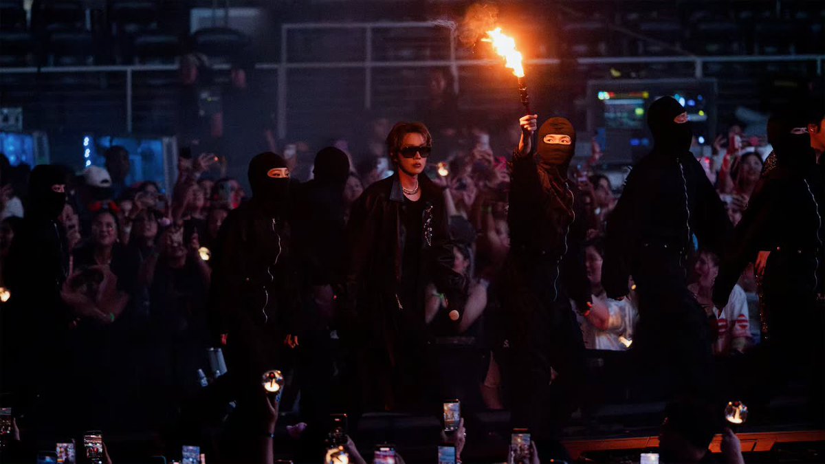 RiseOnBangtanAr's tweet photo. (2/5) https://t.co/ldeVCNGKhY