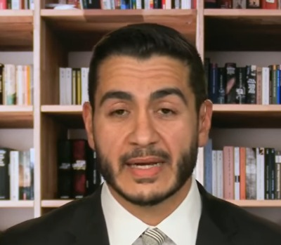 libsoftiktok's tweet photo. HOLY SH*T

Abdul El-Sayed’s mother reportedly worked for the Islamic American Relief Agency, an organization designated as a terrorist group that provided direct financial aid to Osama bin Laden and the Taliban, according to The Midwesterner. https://t.co/pgFLk7WrF6